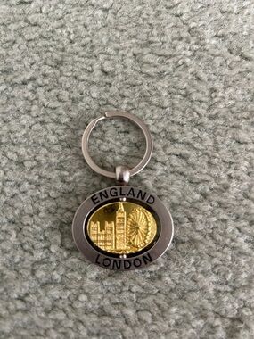 London England Souvenir Key Chain